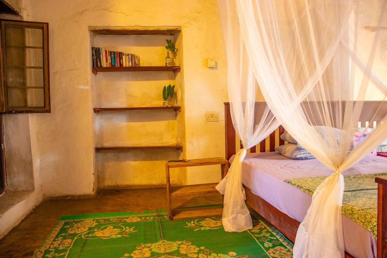 Firefly Boutique Lodge Bagamoyo Exterior photo